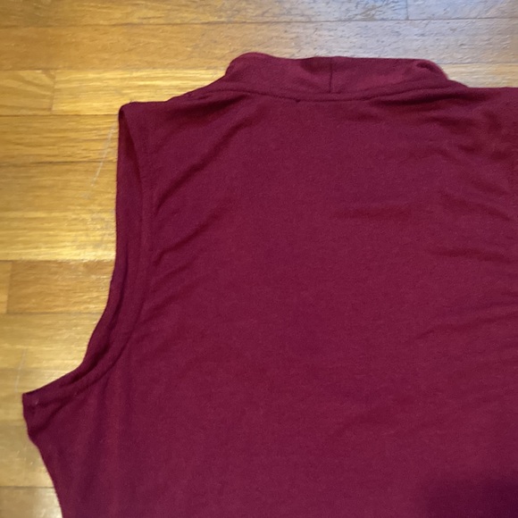 *last chance!!* LUSH | Women’s maroon deep v-neck sleeveless tank top bodysuit - Picture 12 of 15
